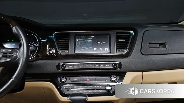 Kia The New Carnival 2018 Черный из Кореи, фото 5