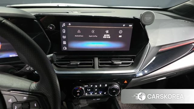 Chevrolet (GM Daewoo) Trax Crossover 2024 Белый из Кореи, фото 5