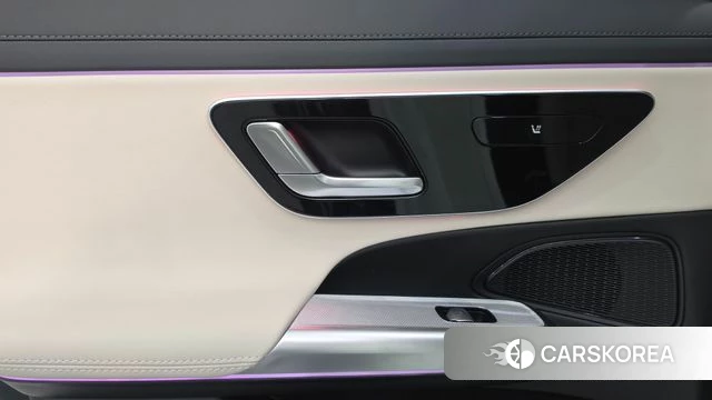 Mercedes-Benz E-Class W214 2026 Белый из Кореи, фото 5