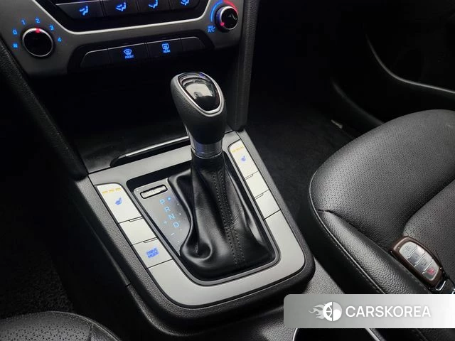 Hyundai Avante AD 2018 Белый из Кореи, фото 5