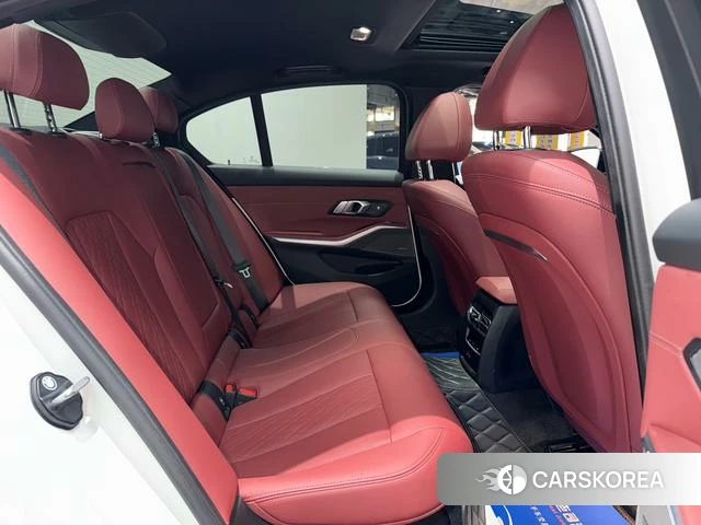 BMW 3 series 2025 Белый из Китая, фото 5