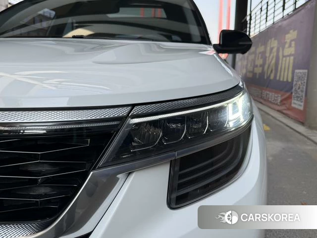Kia KX3 2021 Белый из Китая, фото 5