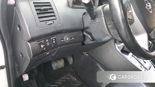 Ssangyong Korando Turismo 2018 Белый из Кореи, фото 5