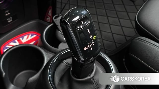 Mini Cooper 2021 Жемчужный цвет из Кореи, фото 5