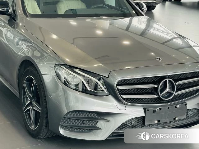 Mercedes-Benz E-Class 2020 Темно-серый из Китая, фото 5