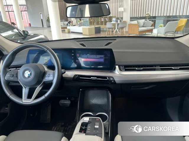 BMW X2 2025 Темно-серый из Китая, фото 5