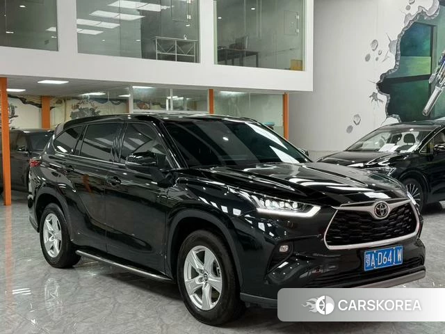 Toyota Highlander 2025 Черный из Китая, фото 5