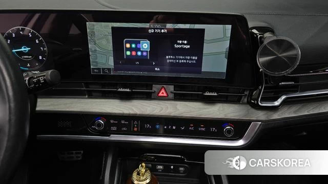Kia Sportage 5th Generation 2023 Белый из Кореи, фото 5