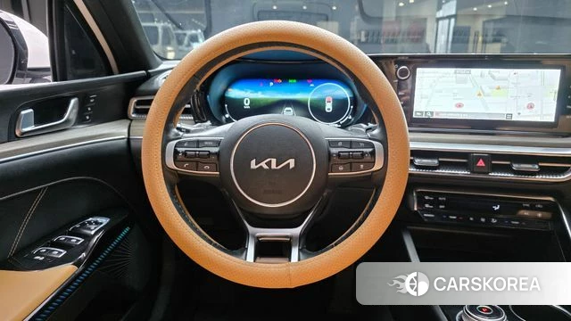 Kia K5 3rd generation 2022 Белый из Кореи, фото 5