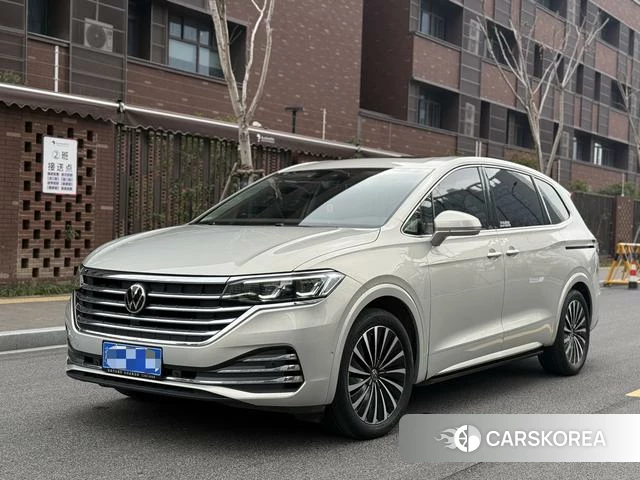 Volkswagen Viloran 2022 Серебристо-серый из Китая, фото 5