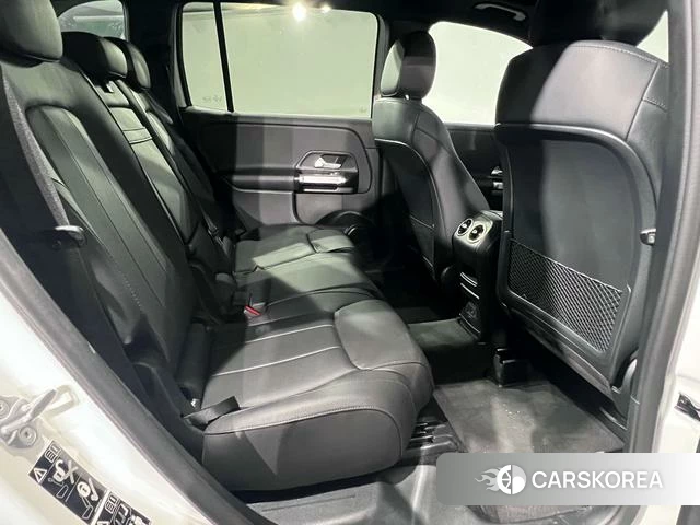 Mercedes-Benz GLB 2023 Белый из Китая, фото 5