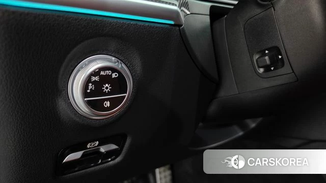 Mercedes-Benz C-Class W206 2023 Синий из Кореи, фото 5