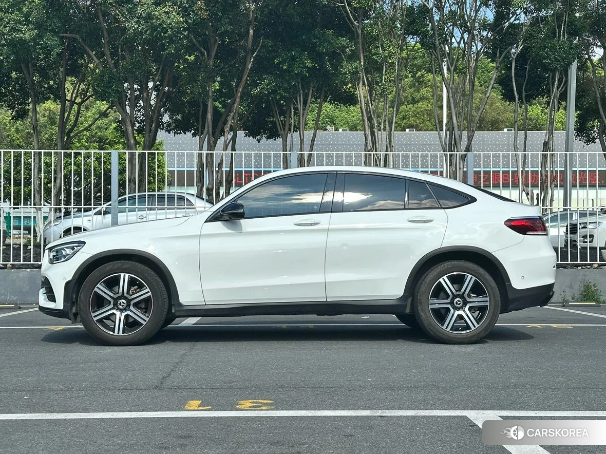 Mercedes-Benz GLC 2021 Белый из Китая, фото 5