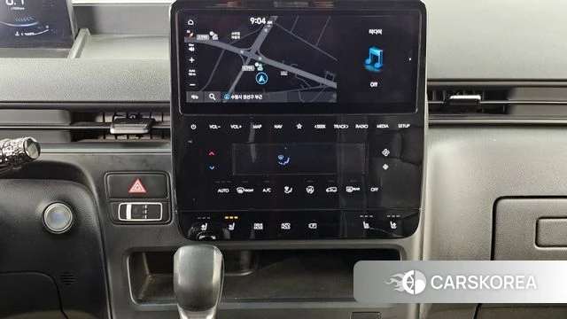 Hyundai Staria 2022 Белый из Кореи, фото 5