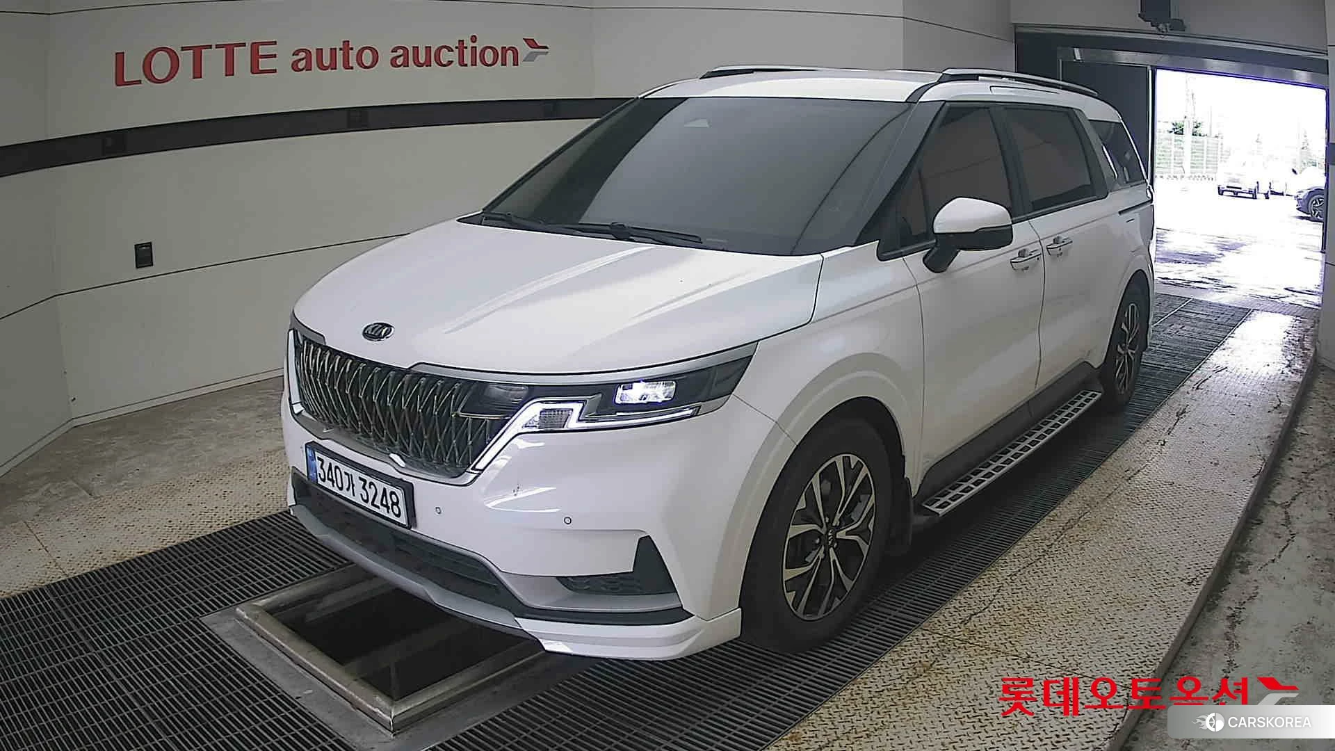 Kia Carnival 2021 Белый из Кореи, фото 5
