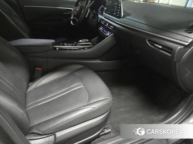 Hyundai Sonata (DN8) 2022 Серебристо-серый из Кореи, фото 5