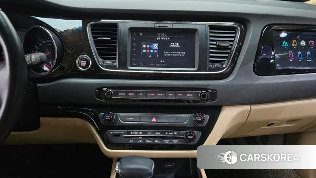 Kia The New Carnival 2018 Белый из Кореи, фото 5