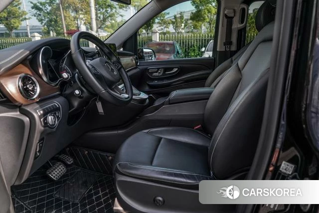 Mercedes-Benz V-Class 2022 Черный из Китая, фото 5