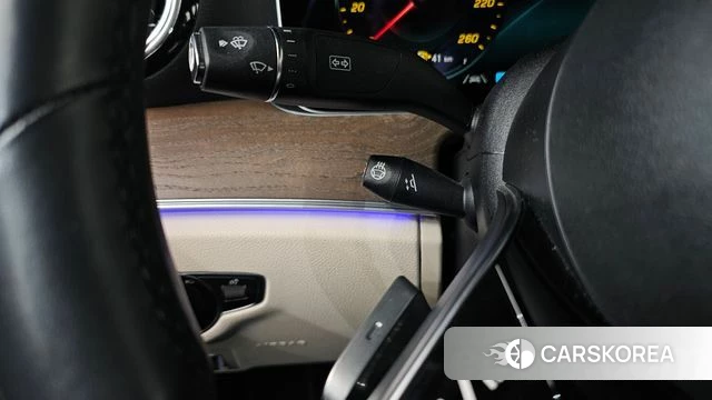 Mercedes-Benz E-Class W213 2022 Белый из Кореи, фото 5