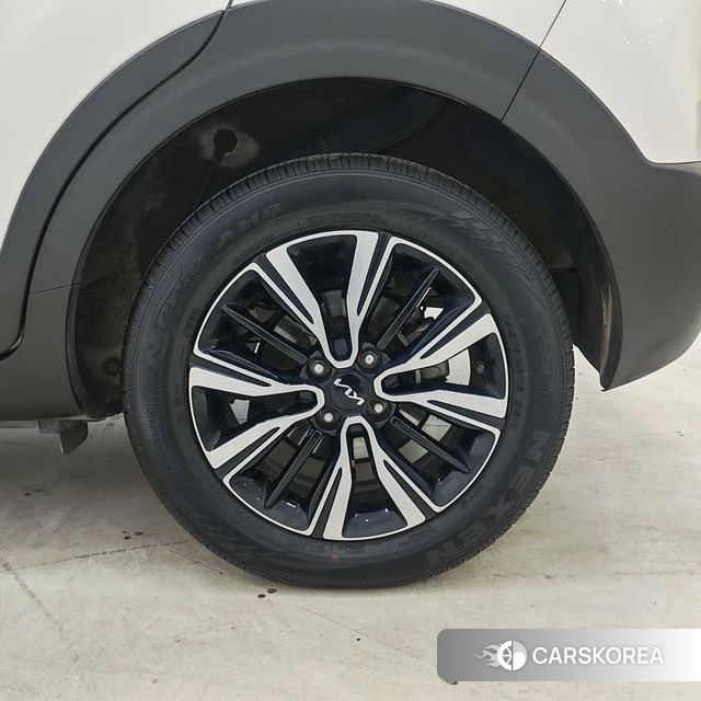 Kia KX1 2021 Белый из Китая, фото 5