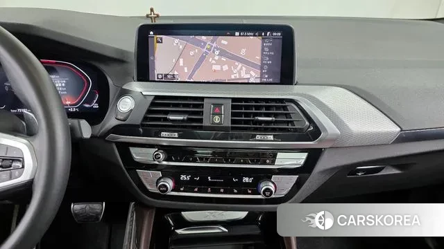 BMW X4 (G02) 2021 Белый из Кореи, фото 5