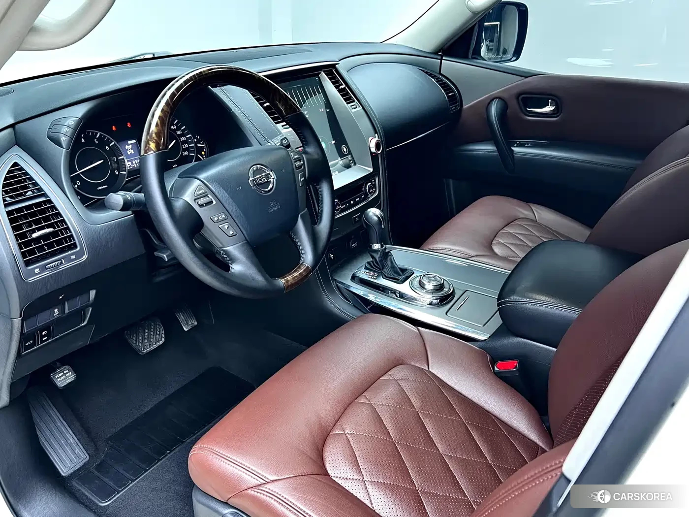 Nissan Patrol 2018 Белый из Китая, фото 5