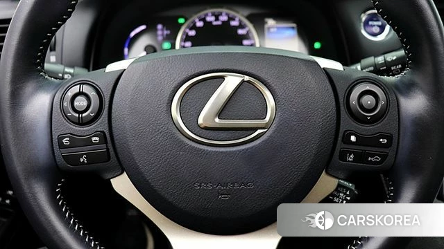 Lexus CT200h 2020 Белый из Кореи, фото 5