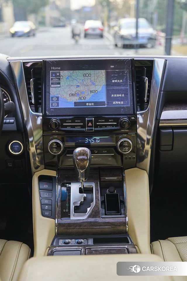 Toyota Vellfire 2023 Черный из Китая, фото 5