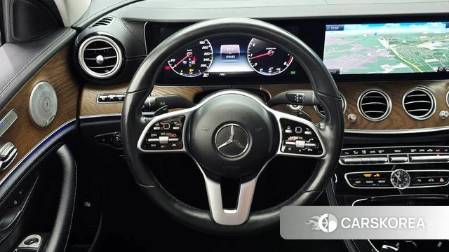 Mercedes-Benz E-Class W213 2020 Черный из Кореи, фото 5