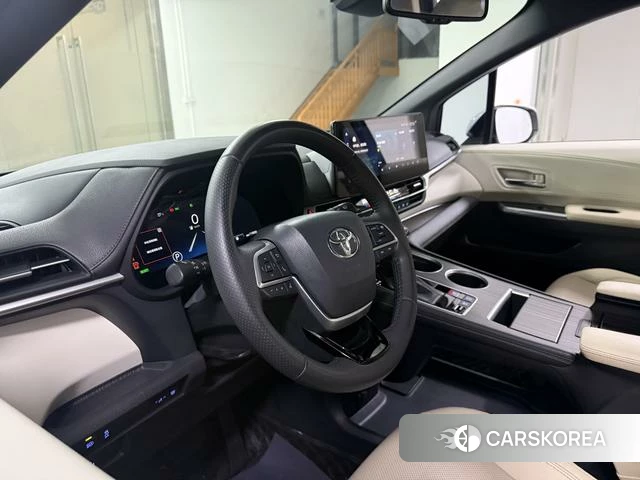 Toyota Sienna 2022 Белый из Китая, фото 5