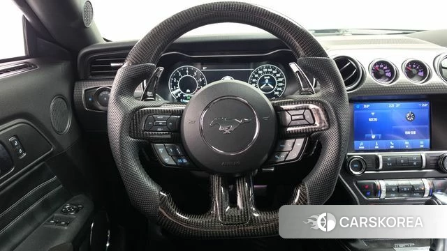 Ford Mustang 2022 Черный из Кореи, фото 5