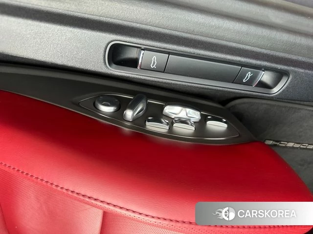 Porsche 718 Boxster 2018 Красный из Кореи, фото 5