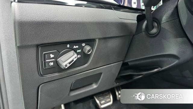 Volkswagen Arteon 2022 Черный из Кореи, фото 5