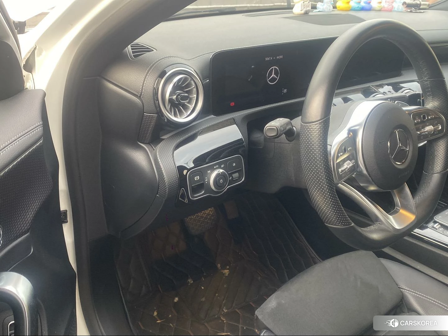Mercedes-Benz A-Class 2022 Белый из Китая, фото 5