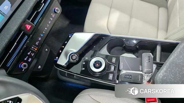 Kia EV6 2022 Жемчужный цвет из Кореи, фото 5