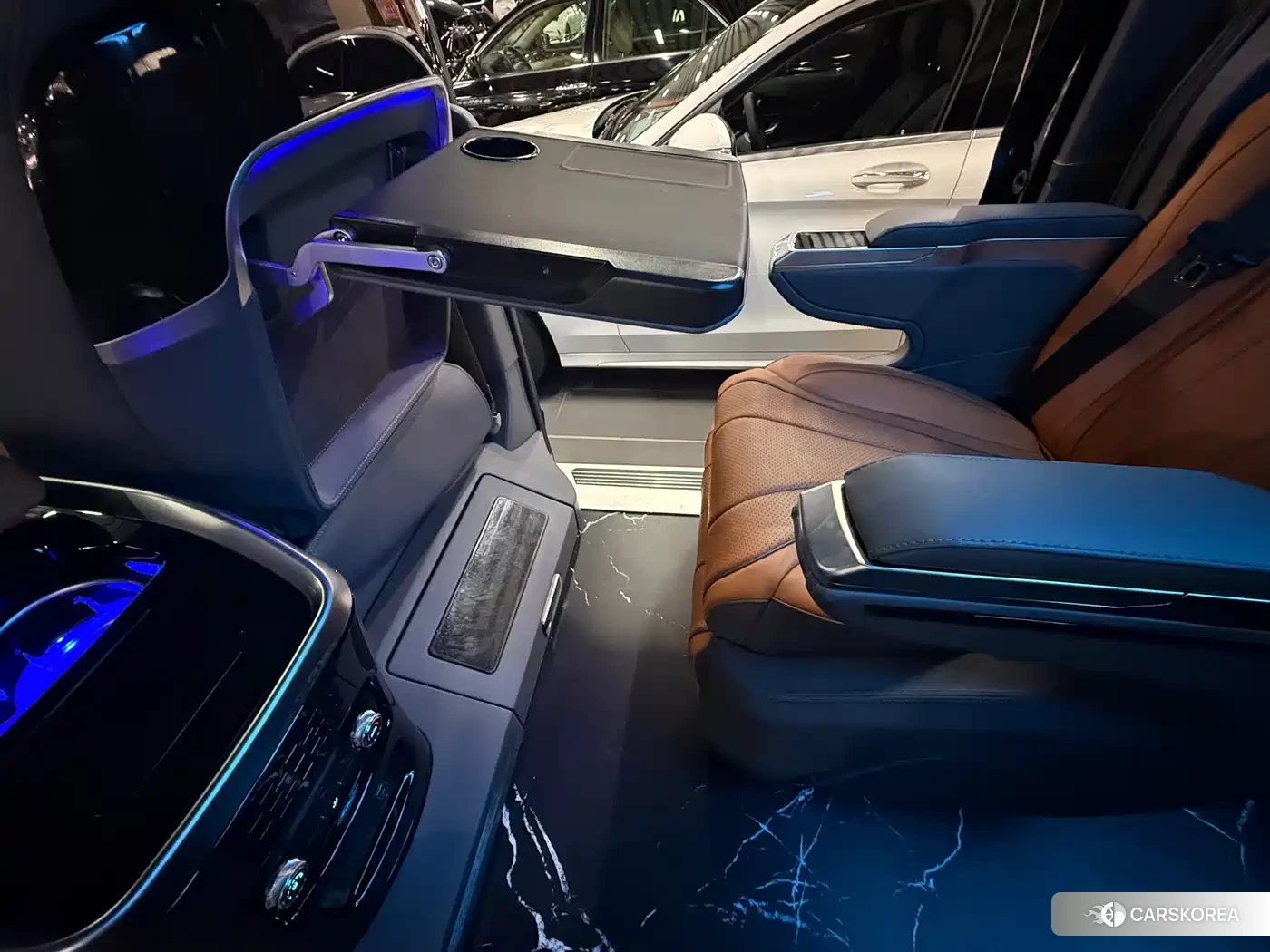 Ford Tourneo 2025 Черный из Китая, фото 5