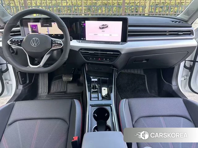 Volkswagen Lamando 2024 Белый из Китая, фото 5
