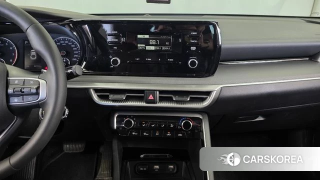 Kia K5 3rd generation 2023 Черный из Кореи, фото 5