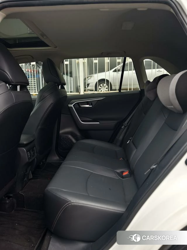 Toyota Wildlander 2024 Белый из Китая, фото 5