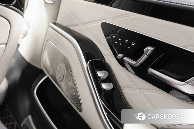 Mercedes-Benz Maybach S-Class 2025 Черный из Китая, фото 5