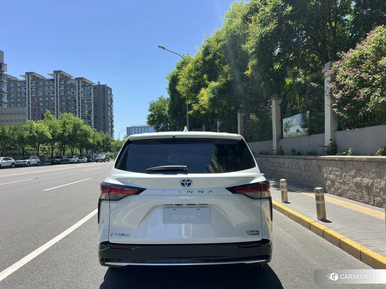 Toyota Sienna 2021 Белый из Китая, фото 5