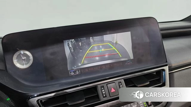Lexus ES300h 7th generation 2021 Серый из Кореи, фото 5
