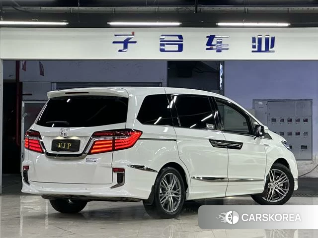 Honda Elysion 2021 Белый из Китая, фото 5