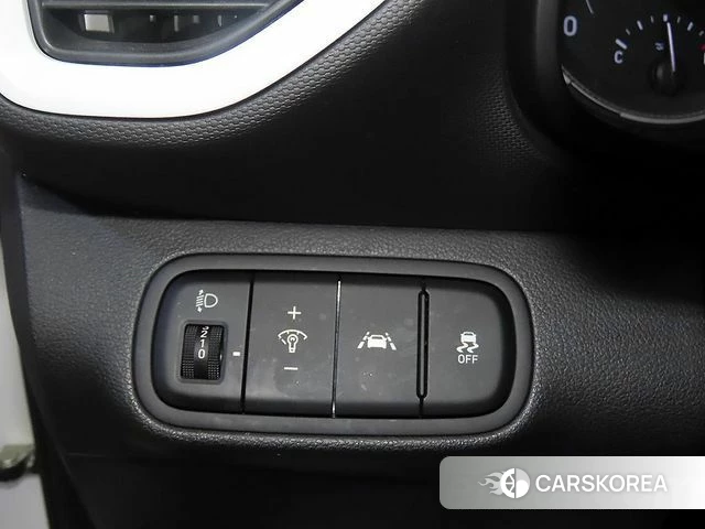 Hyundai Venue 2019 Белый из Кореи, фото 5