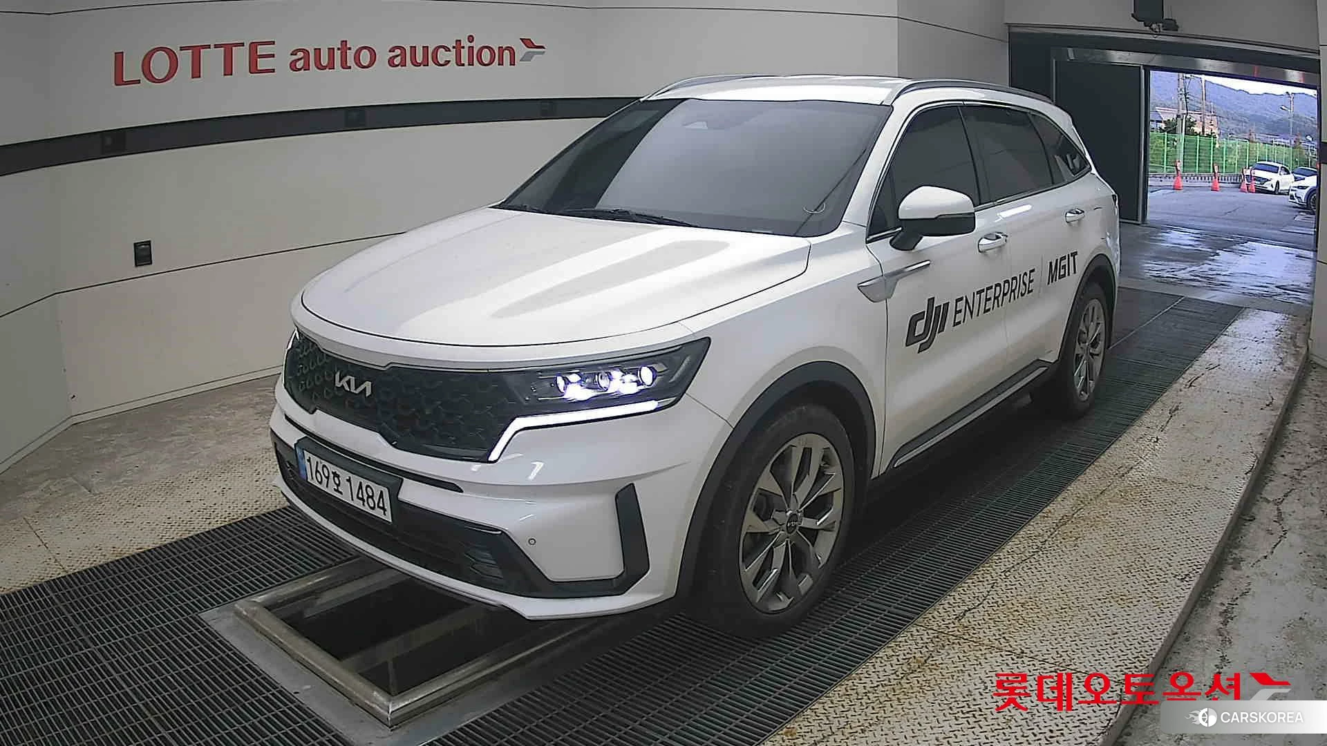 Kia Sorento 2022 Snow White Pearl (optional) из Кореи, фото 5
