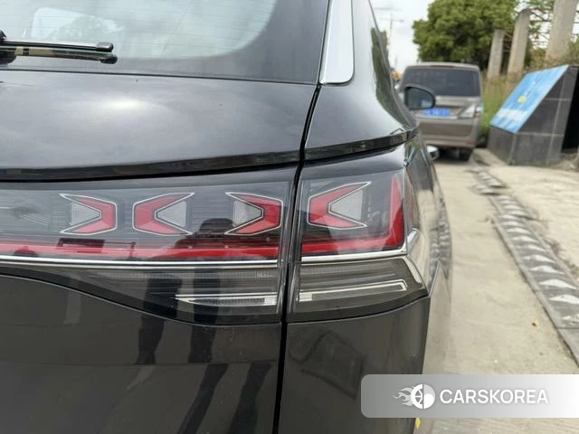 Volkswagen Tayron 2023 Темно-серый из Китая, фото 5