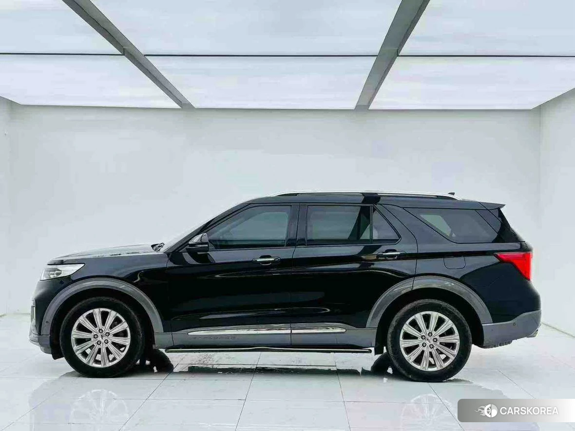 Ford Explorer 2020 Черный из Китая, фото 5