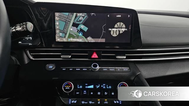 Hyundai Avante Hybrid (CN7) 2022 Белый из Кореи, фото 5