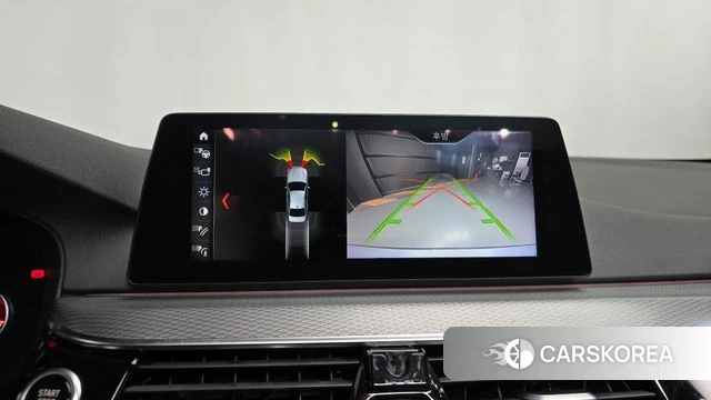 BMW 5 Series (G30) 2018 Серебристо-серый из Кореи, фото 5