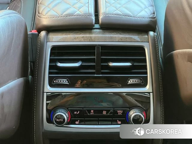 BMW 7 series 2021 Черный из Китая, фото 5